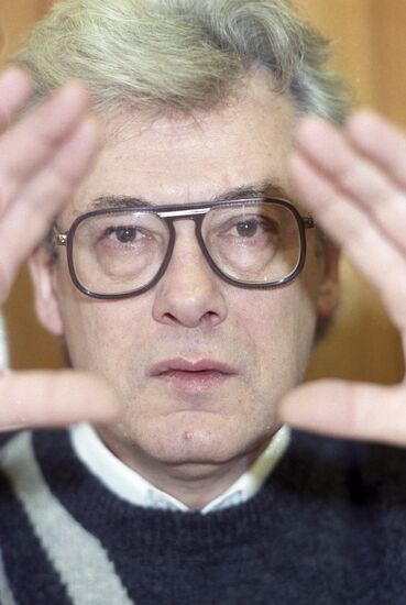 Soviet psychic Alan Chumak