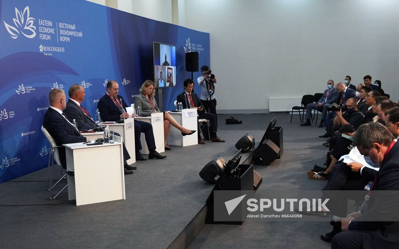 Russia Eastern Economic Forum Sessions