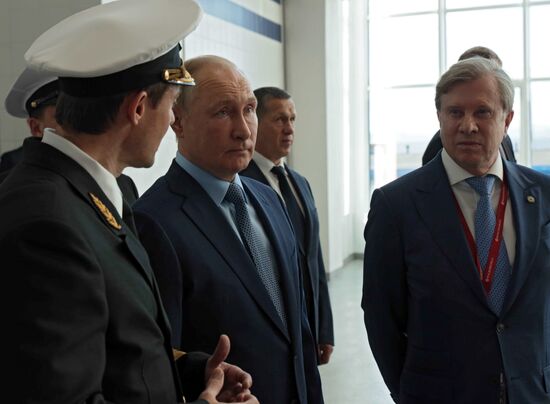 Russia Putin Far Eastern Federal District