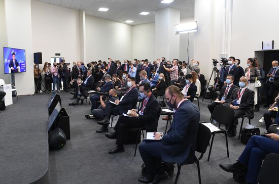 Russia Eastern Economic Forum Sessions
