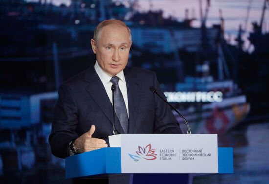 Russia Putin Eastern Economic Forum