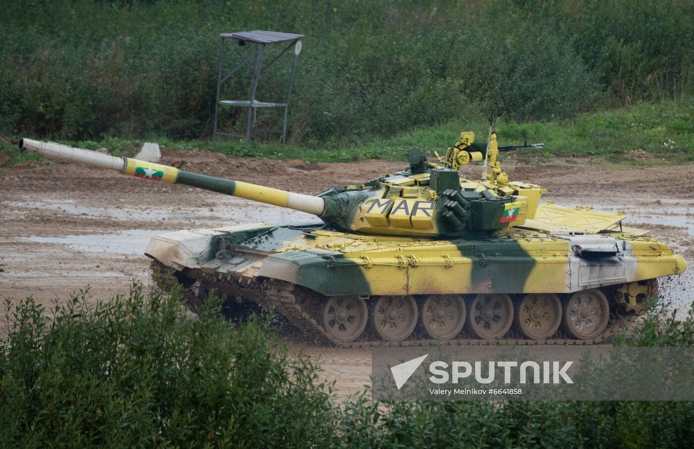 Russia Army Games Tank Biathlon