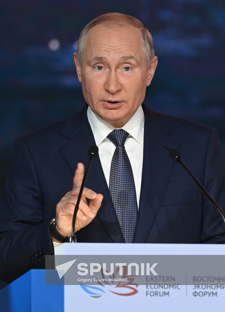 Russia Putin Eastern Economic Forum