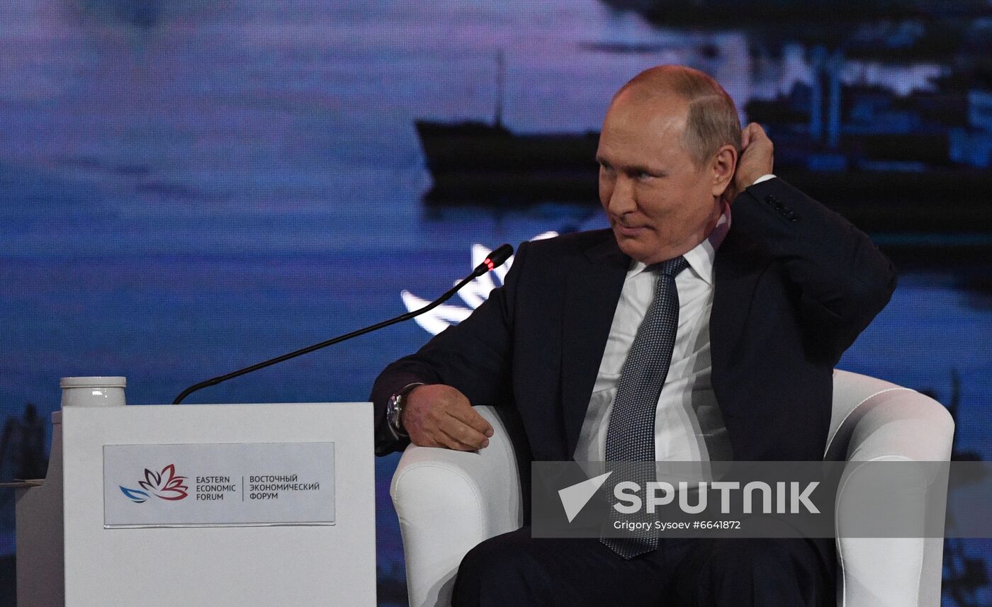 Russia Putin Eastern Economic Forum