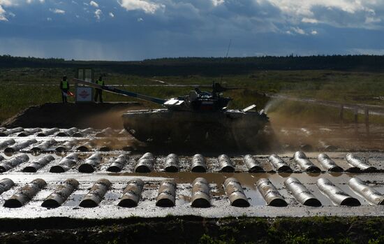 Russia Army Games Tank Biathlon