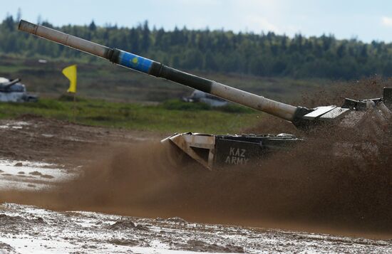 Russia Army Games Tank Biathlon