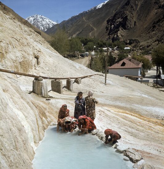 Garm-Chamsha highland resort in Pamir Mountains