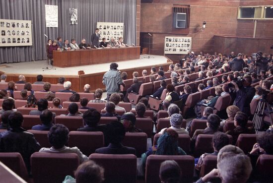 First conference of soldiers' mothers