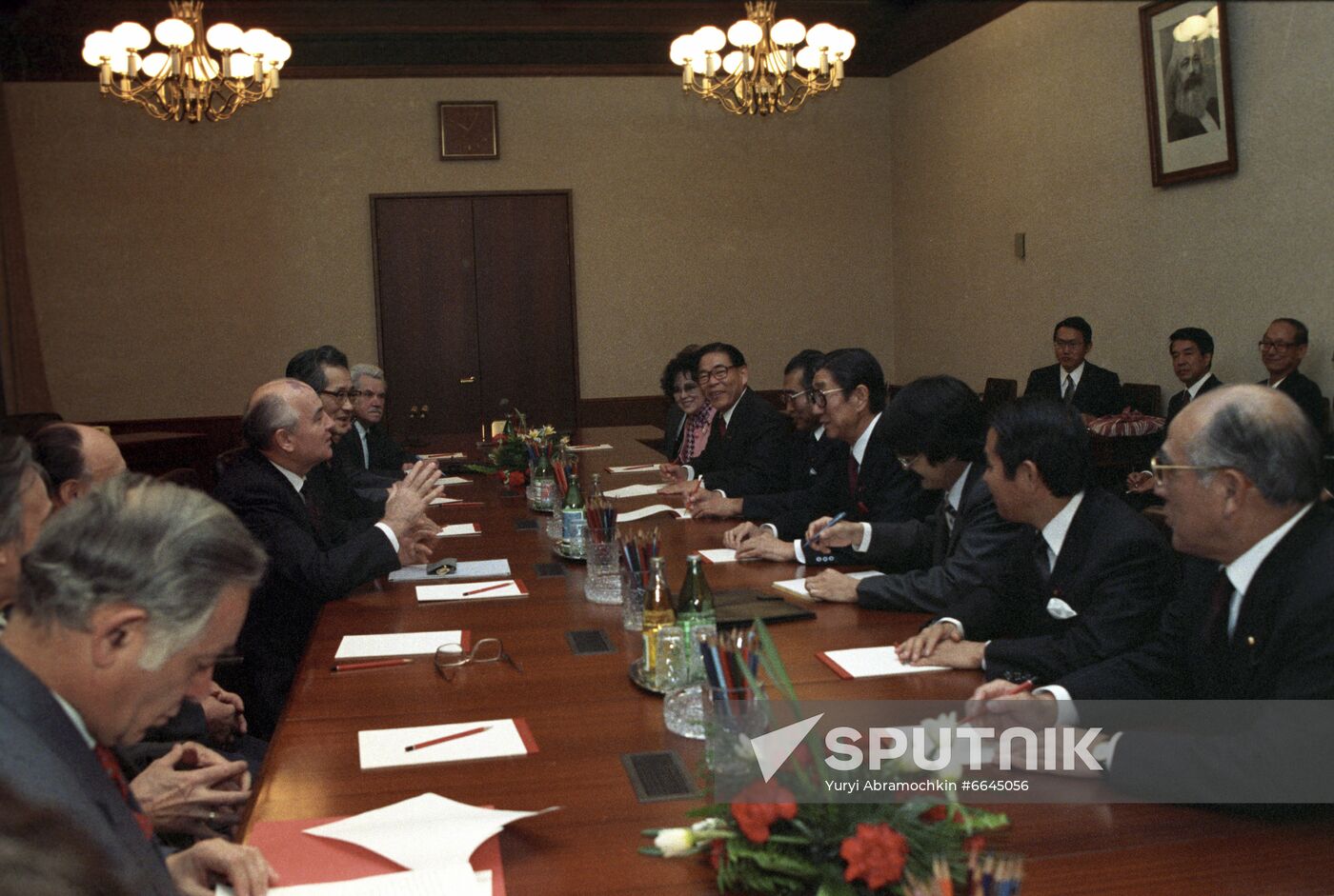 Delegation of Japanese Liberal-Democratic Party visits Soviet Union