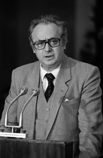 Northern European parliamentarians visit USSR