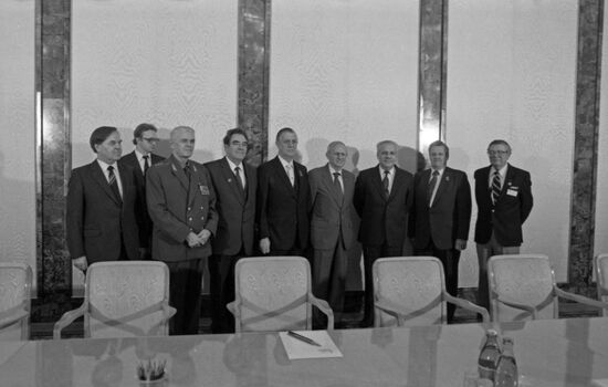 Meeting of Soviet and US World War II veterans