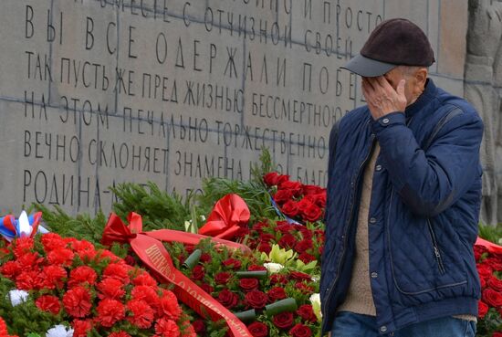 Russia Beginning of Leningrad Siege Anniversary