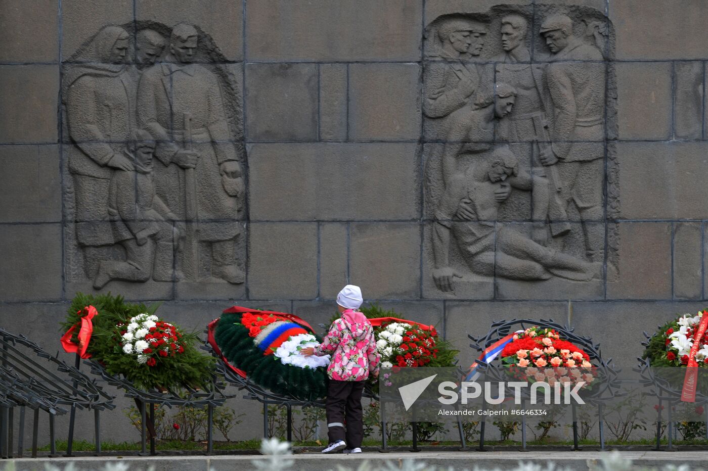 Russia Beginning of Leningrad Siege Anniversary