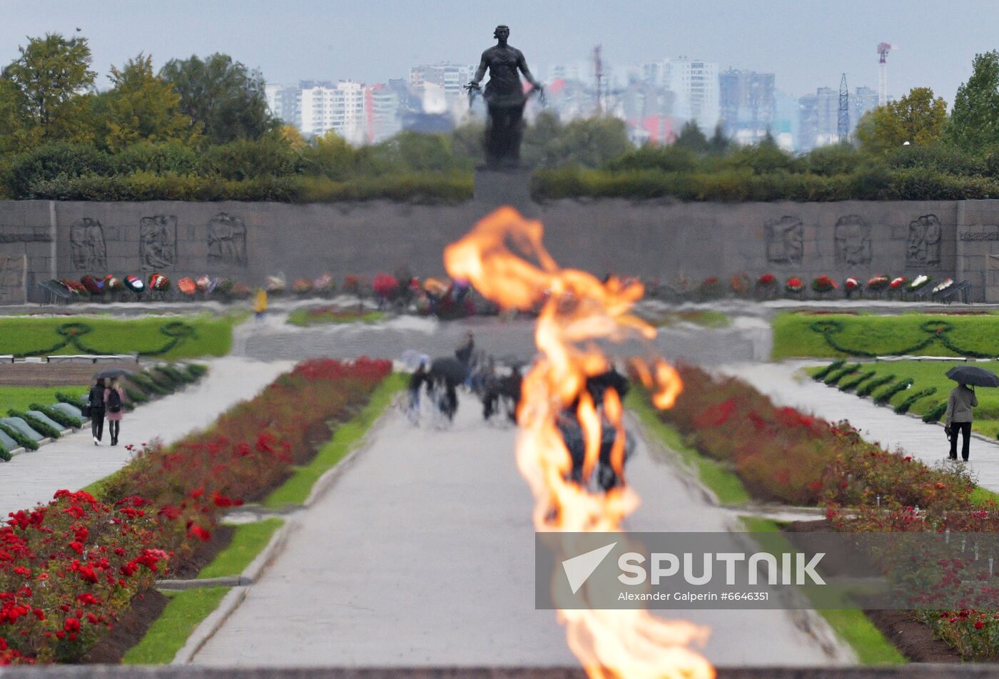 Russia Beginning of Leningrad Siege Anniversary