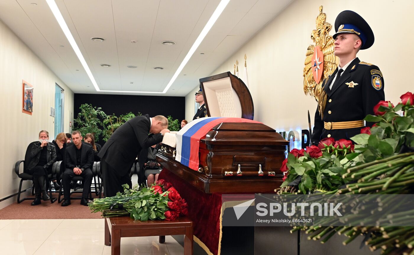 Russia Putin Mishustin Zinichev Farewell