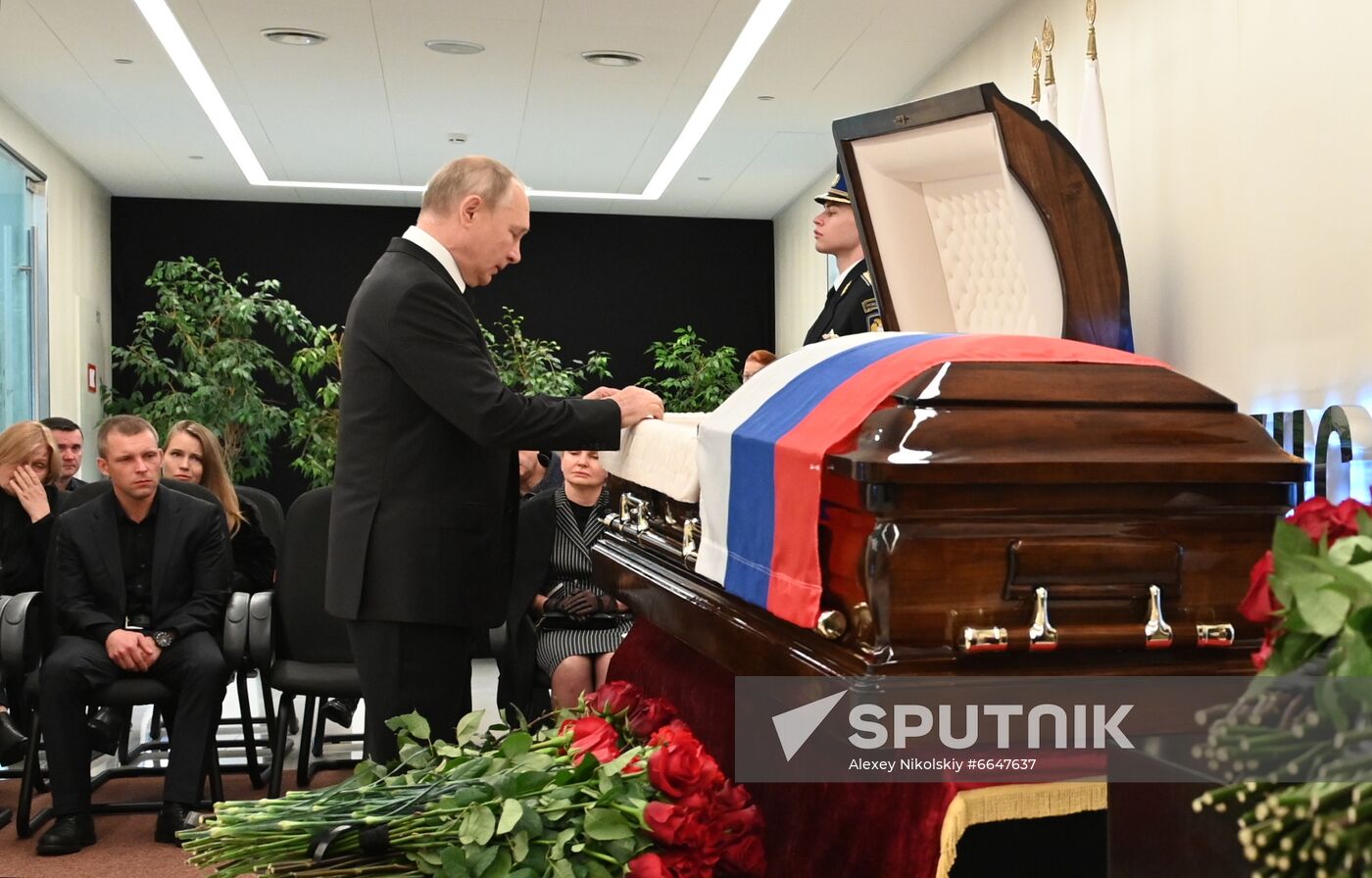 Russia Putin Mishustin Zinichev Farewell