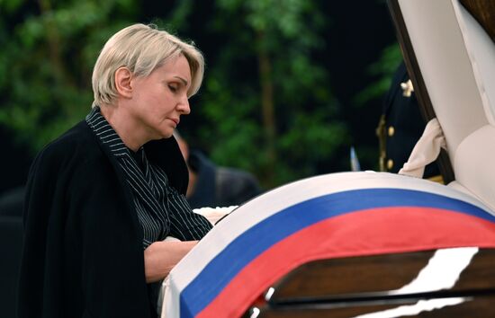 Russia Zinichev Farewell