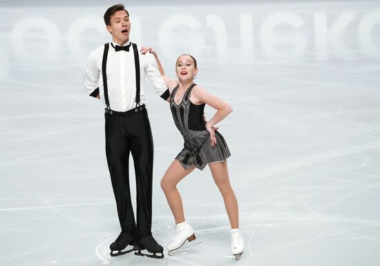 Russia Figure Skating Test Skates Pairs