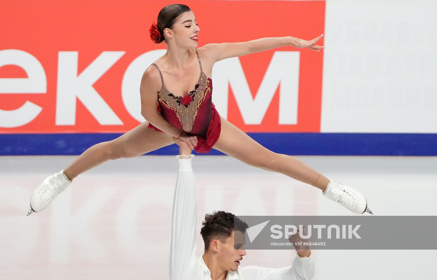 Russia Figure Skating Test Skates Pairs