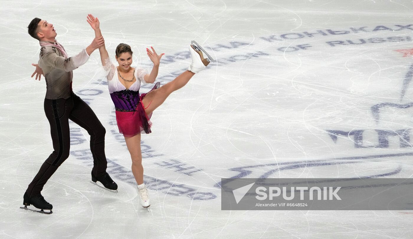 Russia Figure Skating Test Skates Pairs