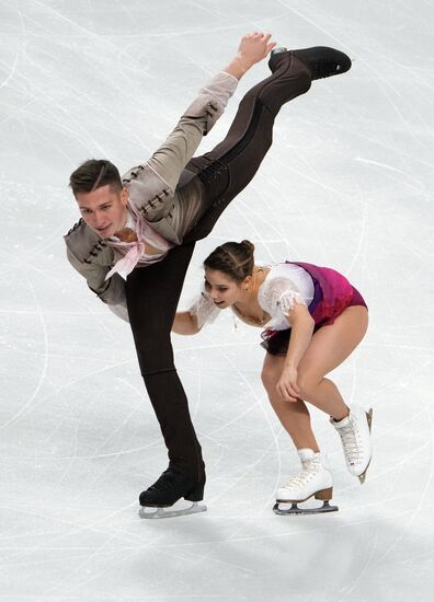 Russia Figure Skating Test Skates Pairs