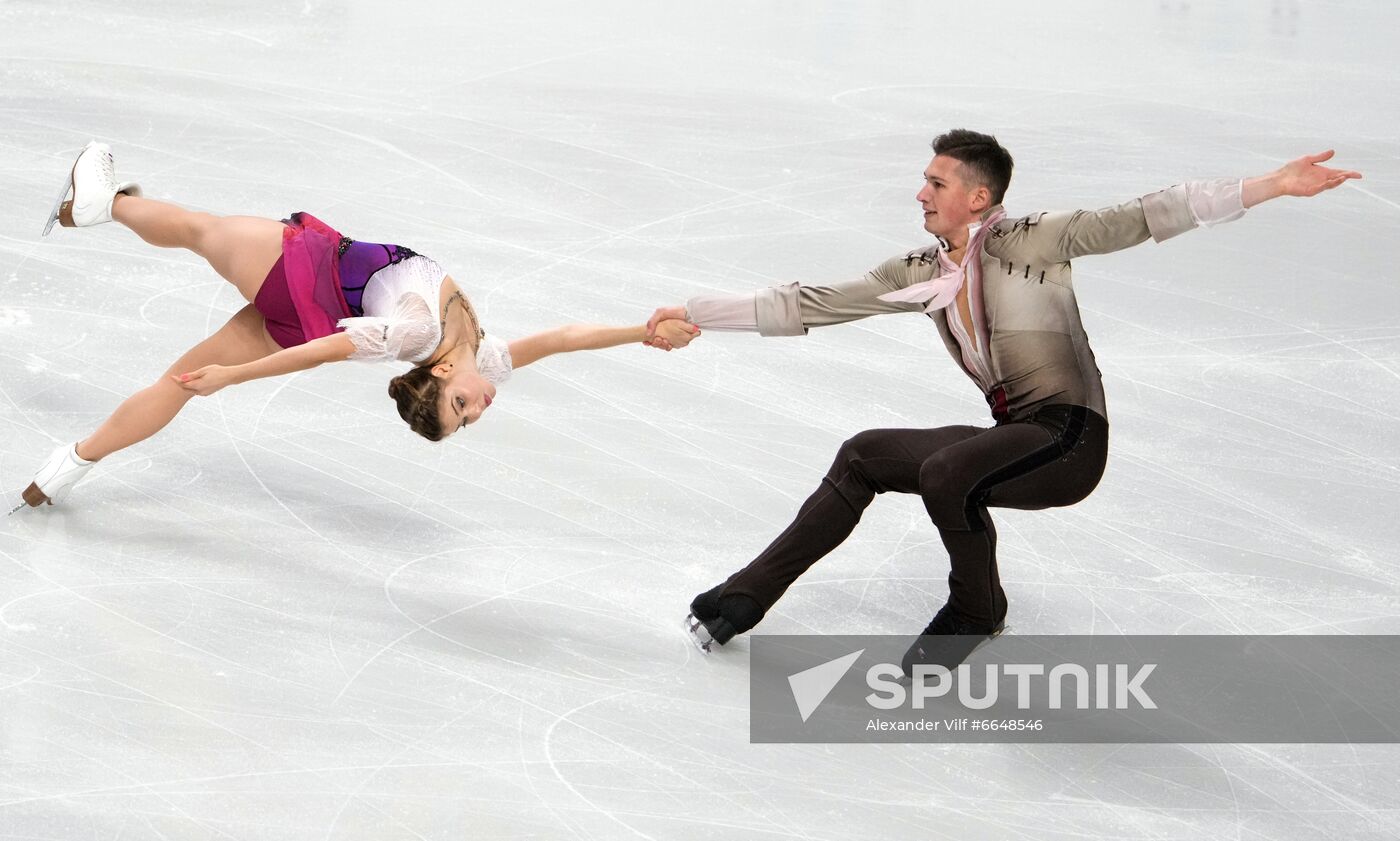 Russia Figure Skating Test Skates Pairs