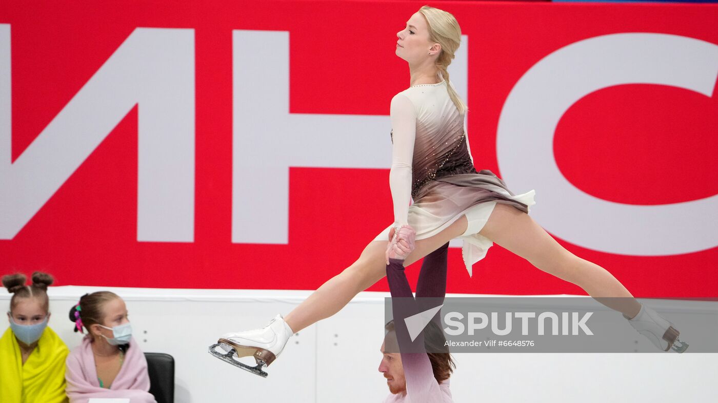 Russia Figure Skating Test Skates Pairs