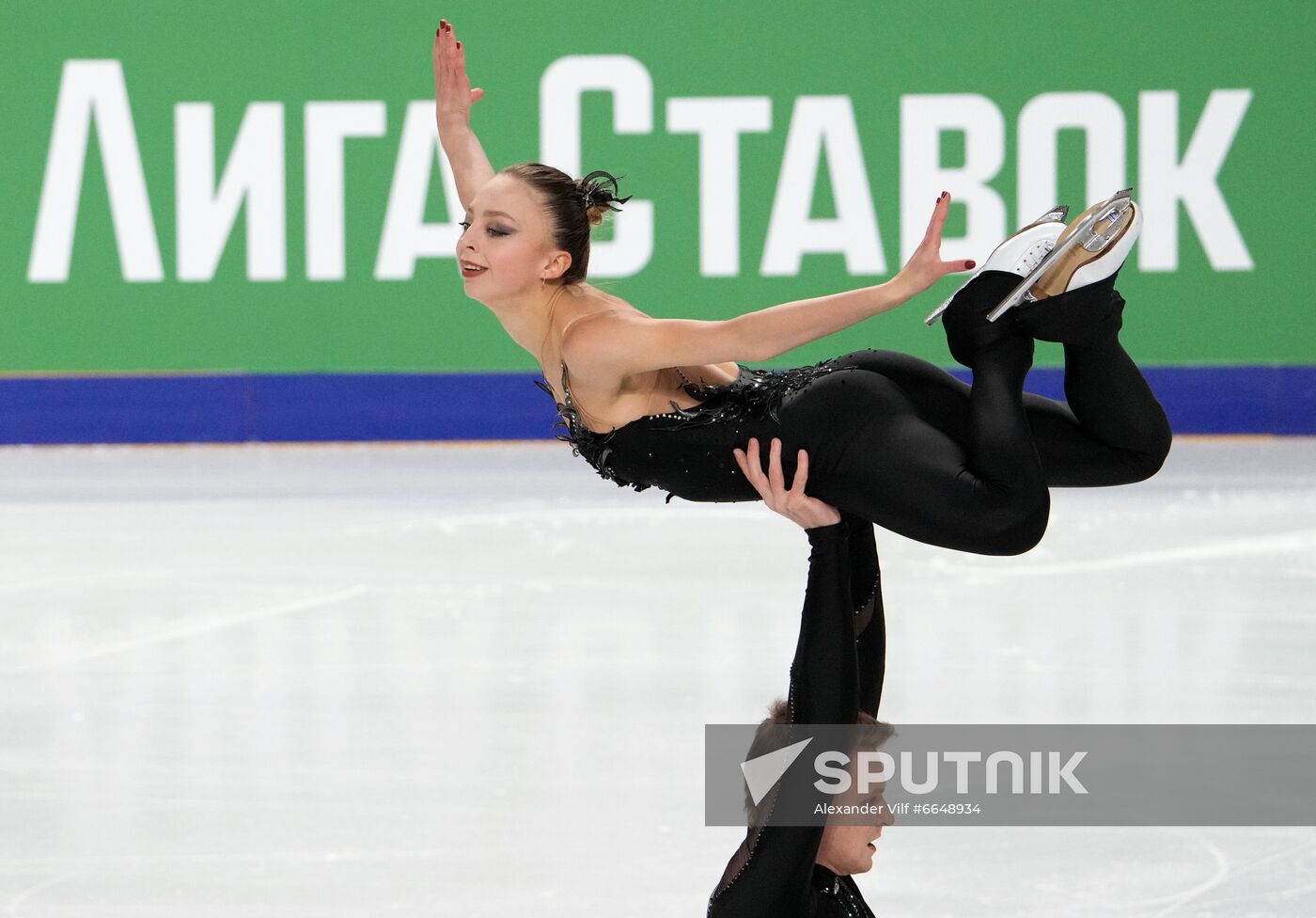 Russia Figure Skating Test Skates Pairs