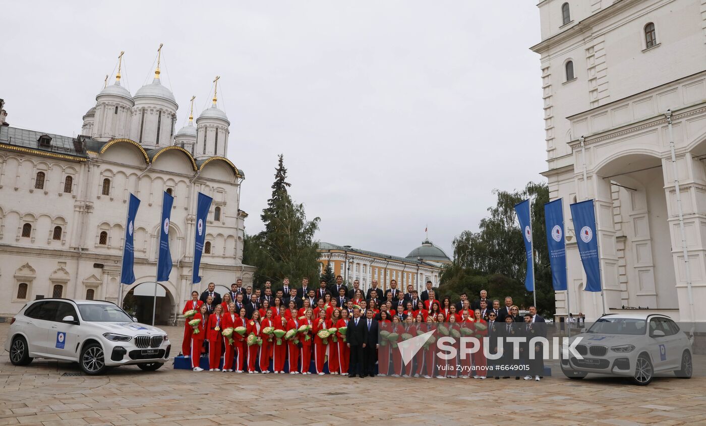 Russia Medvedev Olympics 2020 Medalists