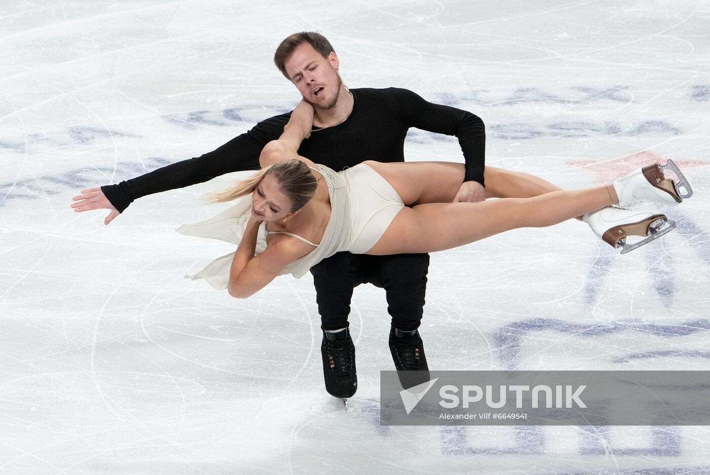 Russia Figure Skating Test Skates Ice Dance