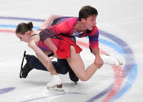 Russia Figure Skating Test Skates Pairs