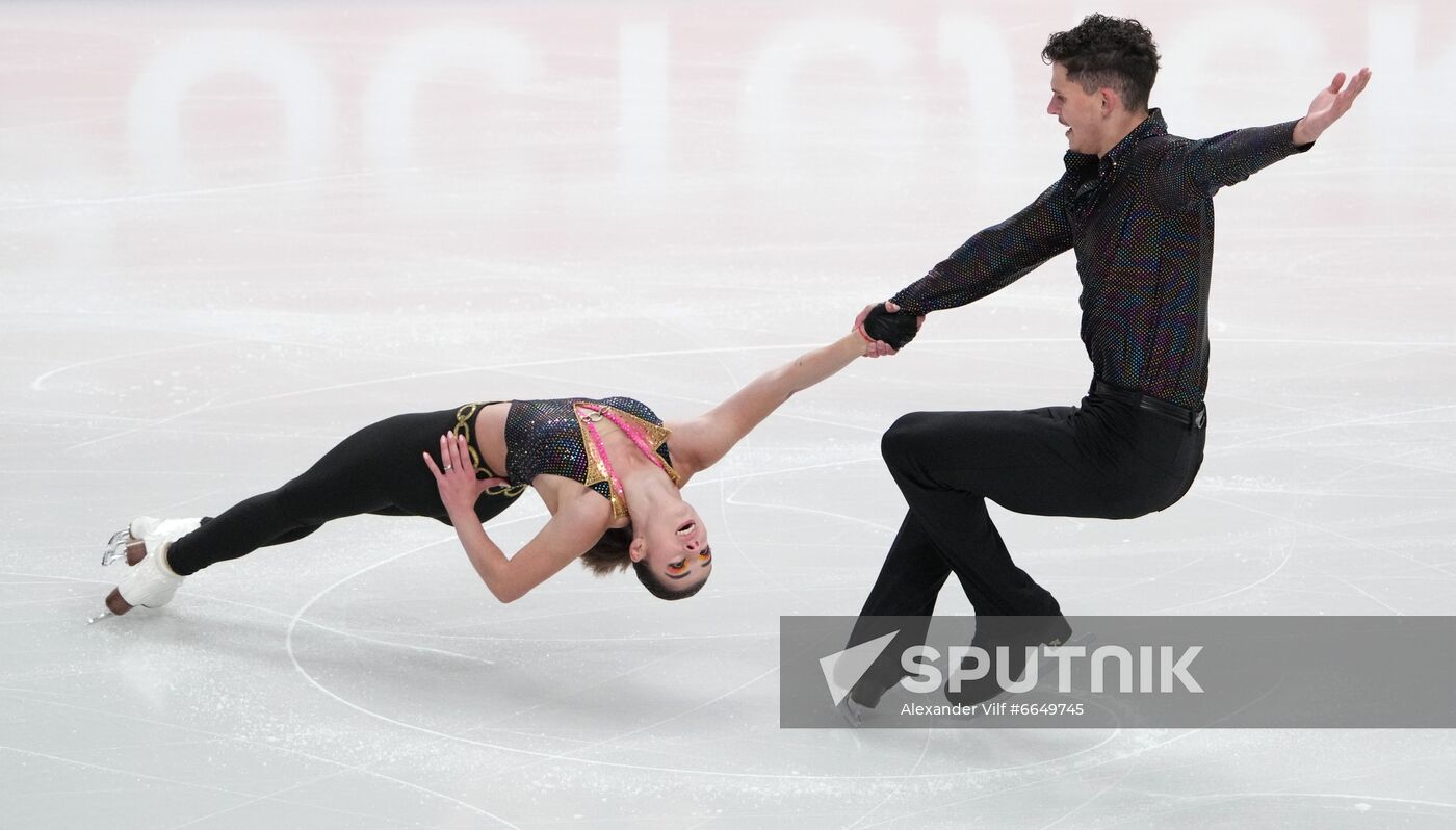 Russia Figure Skating Test Skates Pairs