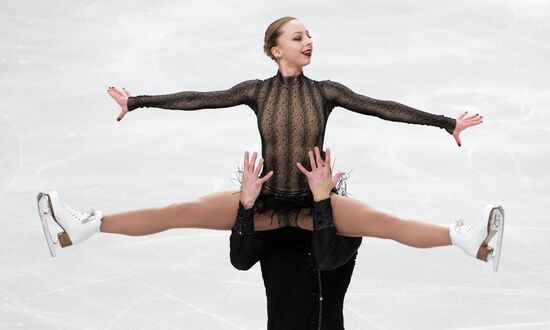 Russia Figure Skating Test Skates Pairs