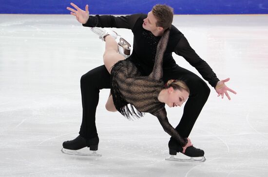 Russia Figure Skating Test Skates Pairs
