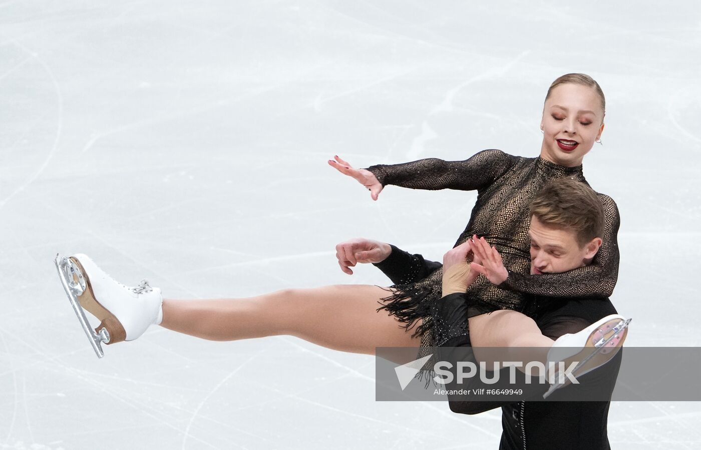 Russia Figure Skating Test Skates Pairs