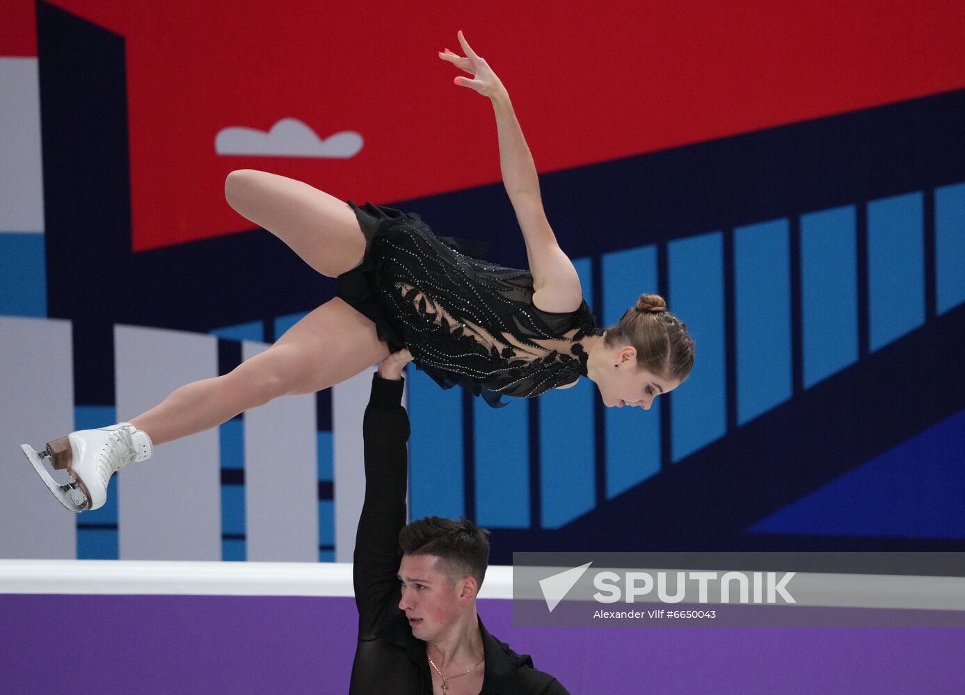 Russia Figure Skating Test Skates Pairs