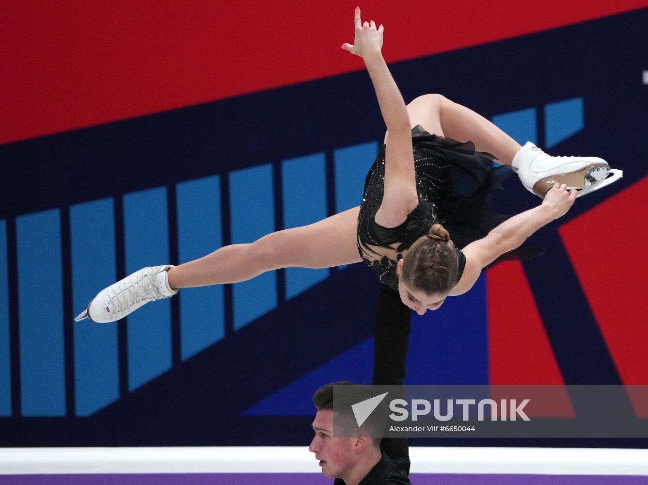 Russia Figure Skating Test Skates Pairs