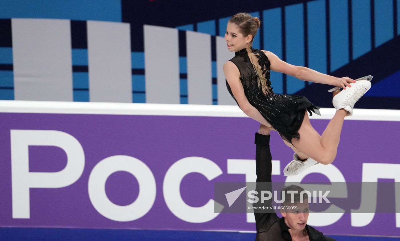 Russia Figure Skating Test Skates Pairs