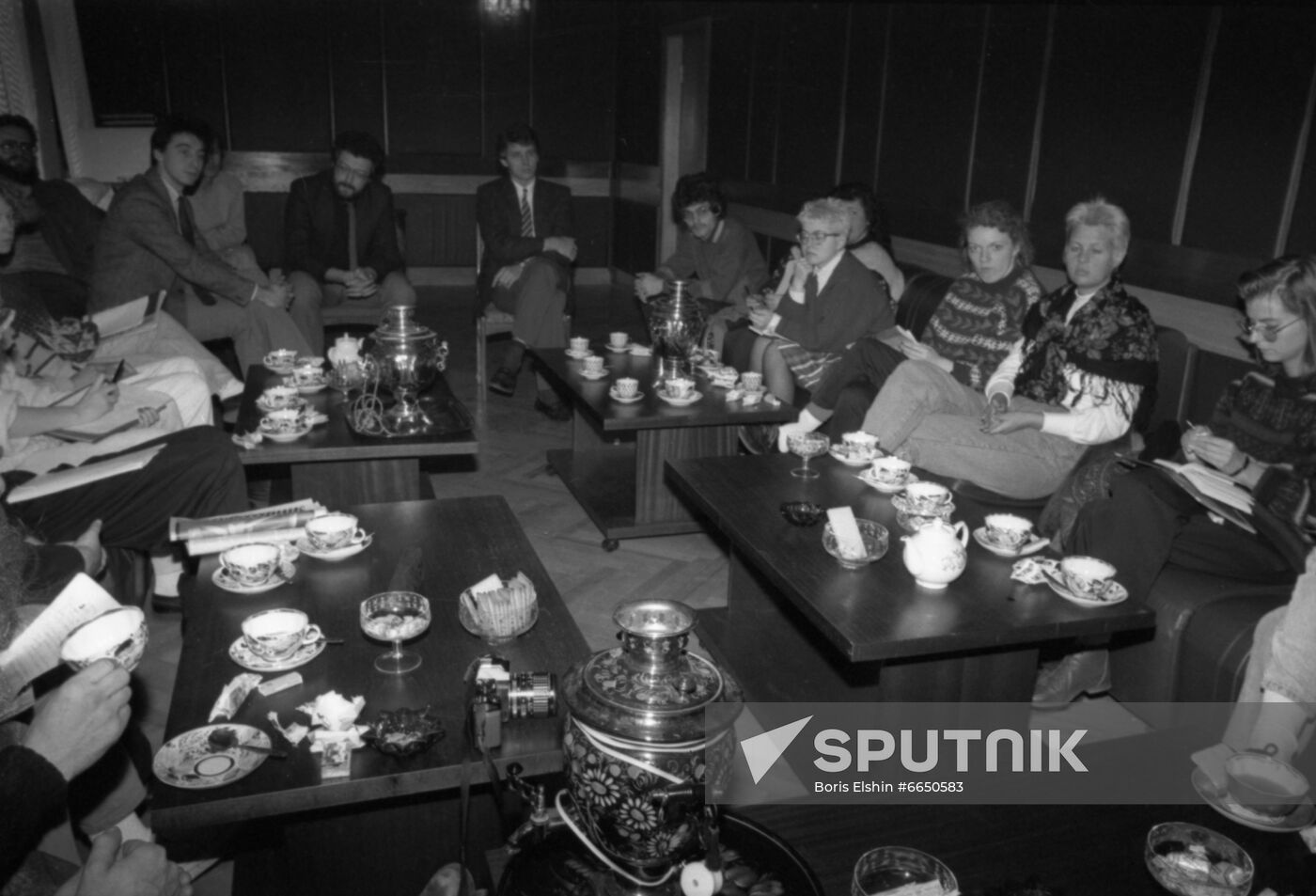 Delegation of Icelandic students in Moscow