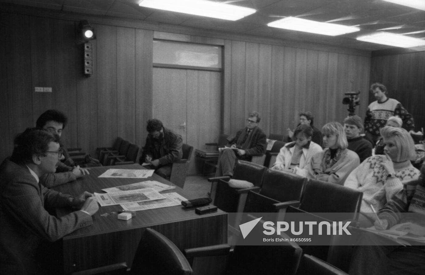 Delegation of Icelandic students in Moscow