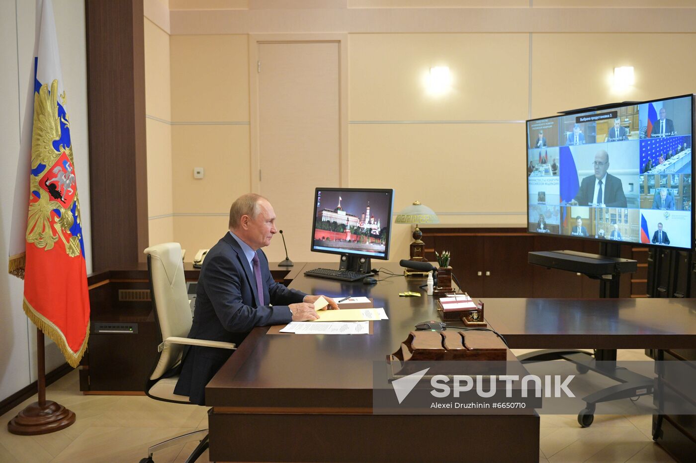 Russia Putin Government