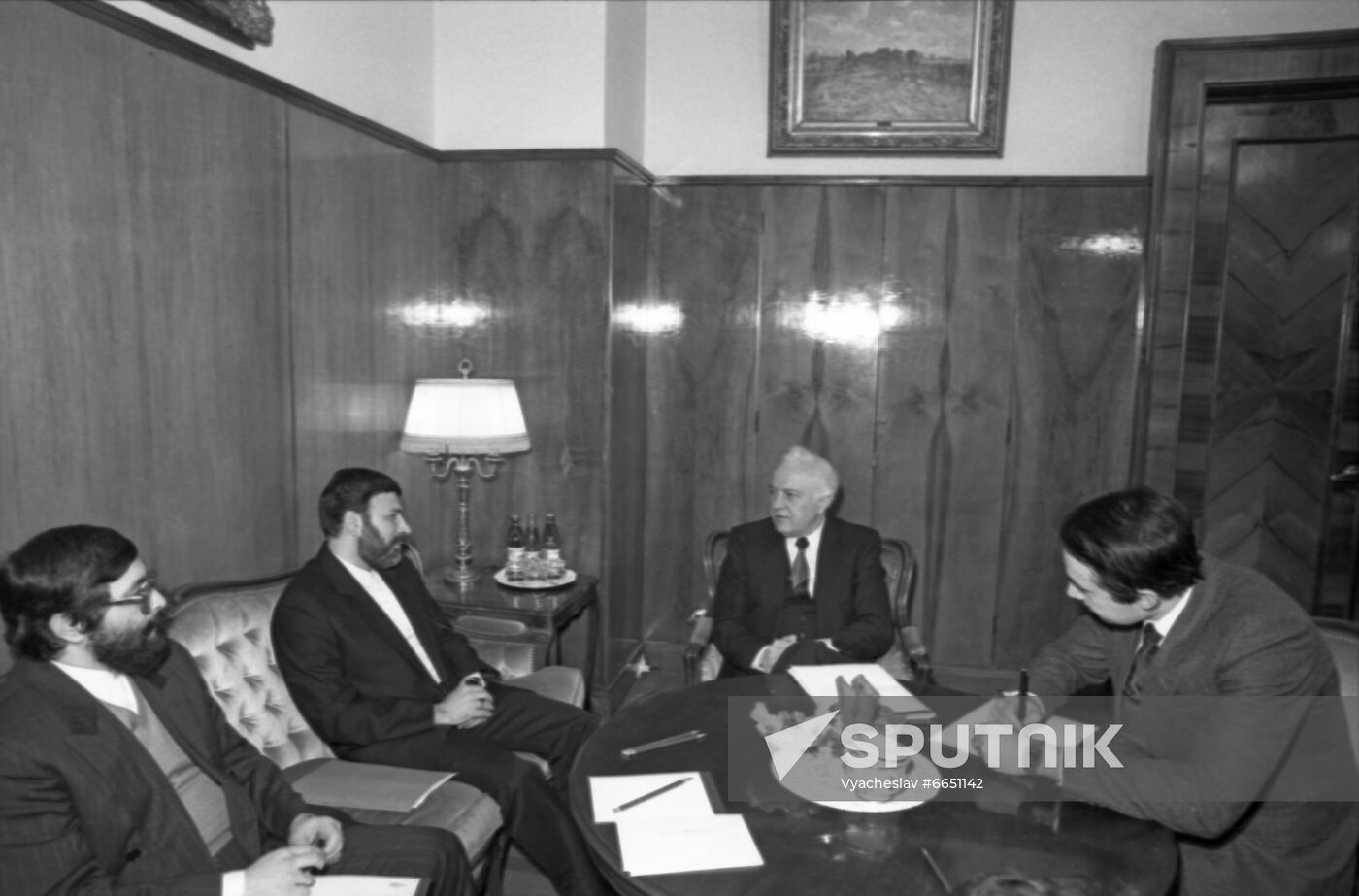 Eduard Shevardnadze's meeting with Mahmoud Vaezi