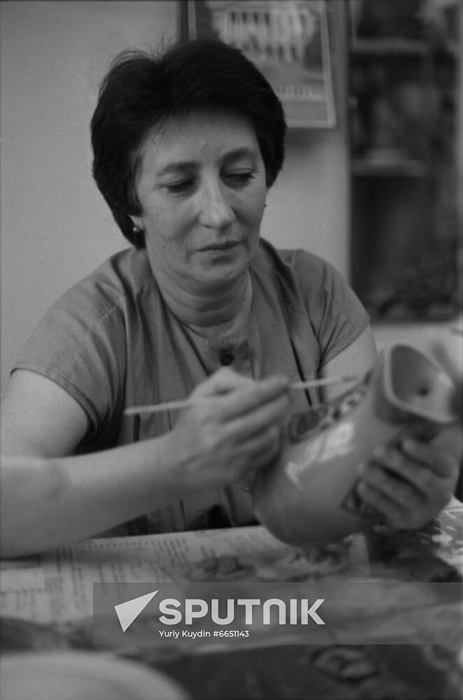 Alma-Ata pilot plant of artistic ceramics