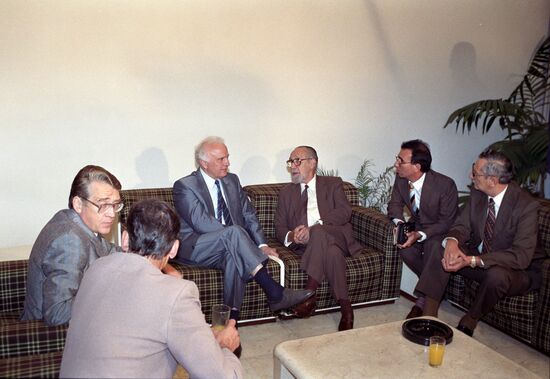 Eduard Shevardnadze's visit to Cuba