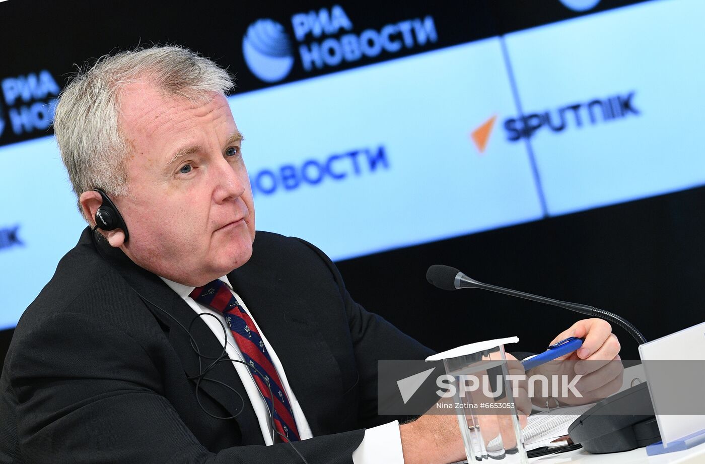 Russia Arctic Council Anniversary Round Table