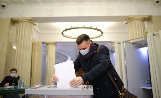 Worldwide Russia Parliamentary Elections