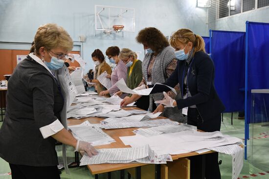 Russia Parliamentary Elections Vote Counting