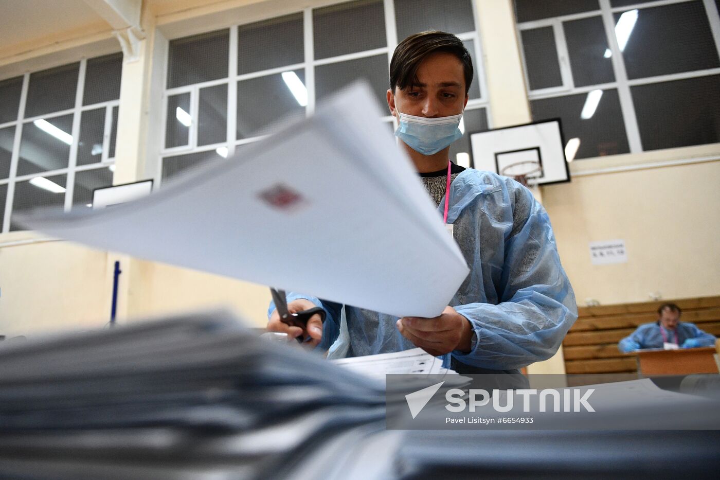 Russia Parliamentary Elections Vote Counting