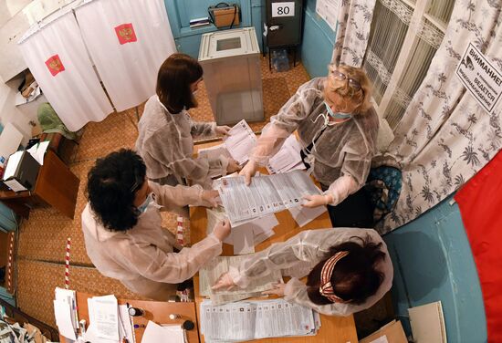 Russia Parliamentary Elections Vote Counting