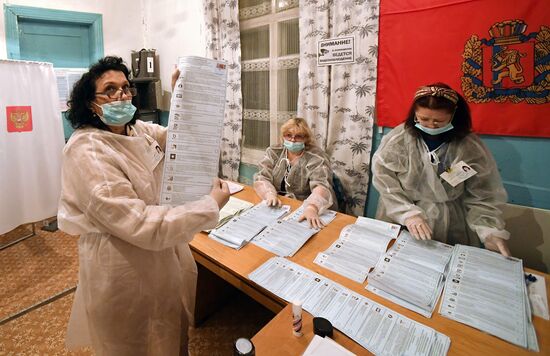 Russia Parliamentary Elections Vote Counting